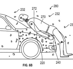 Google a patentat un sistem care lipește pietonii de capotă
